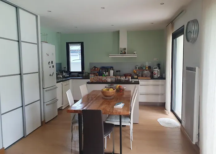 Avec Piscine Biarritz